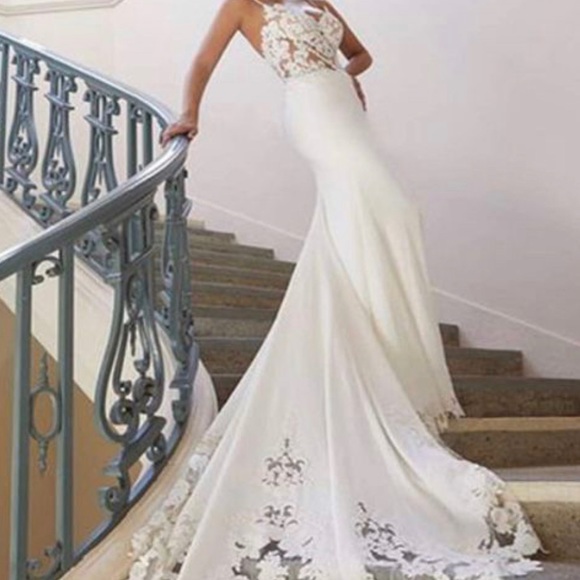 New Wedding Dress - Picture 2 of 4